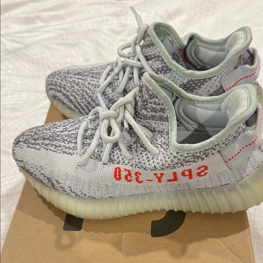Yeezy Boost Sneakers - Picture 8 of 13